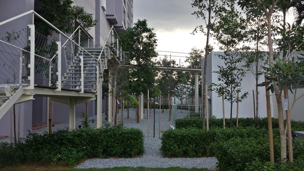 Getaway Residence At سيبرجايا المظهر الخارجي الصورة